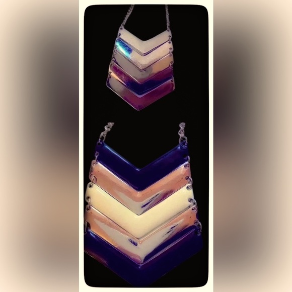 Vintage Chevron Arrow Stack Necklace in Black, Silver & White  w/Adj. Chain - Picture 4 of 6